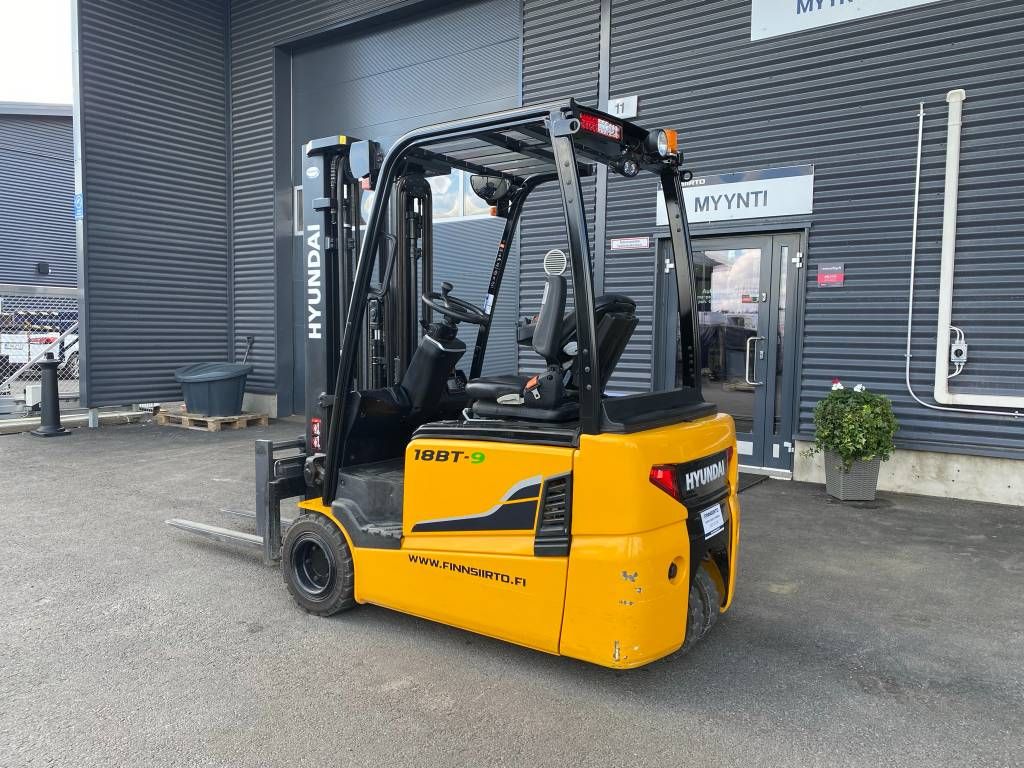 hyundai-18bt-9,4f016eb3.jpg