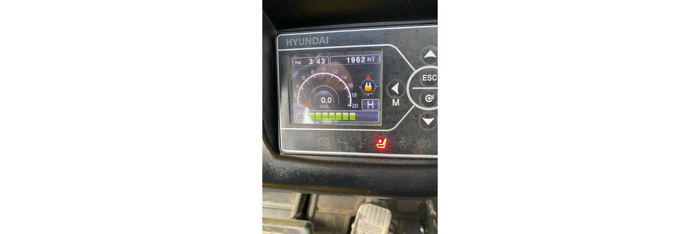 hyundai-18bt-9-uusi-akku,a358cee2.jpg