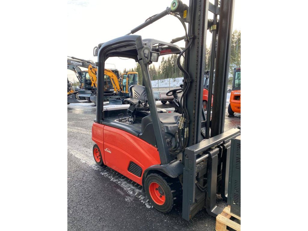 linde-e20pl-00,426201f8.jpg