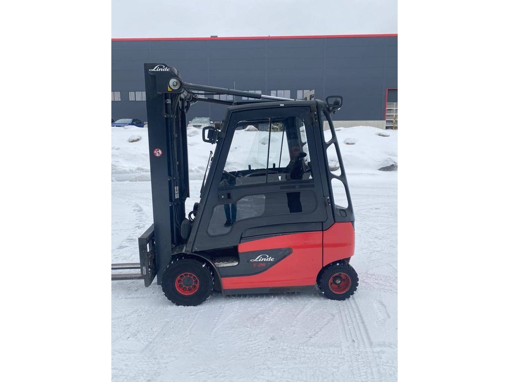 linde-e25-01,3890fe40.jpg