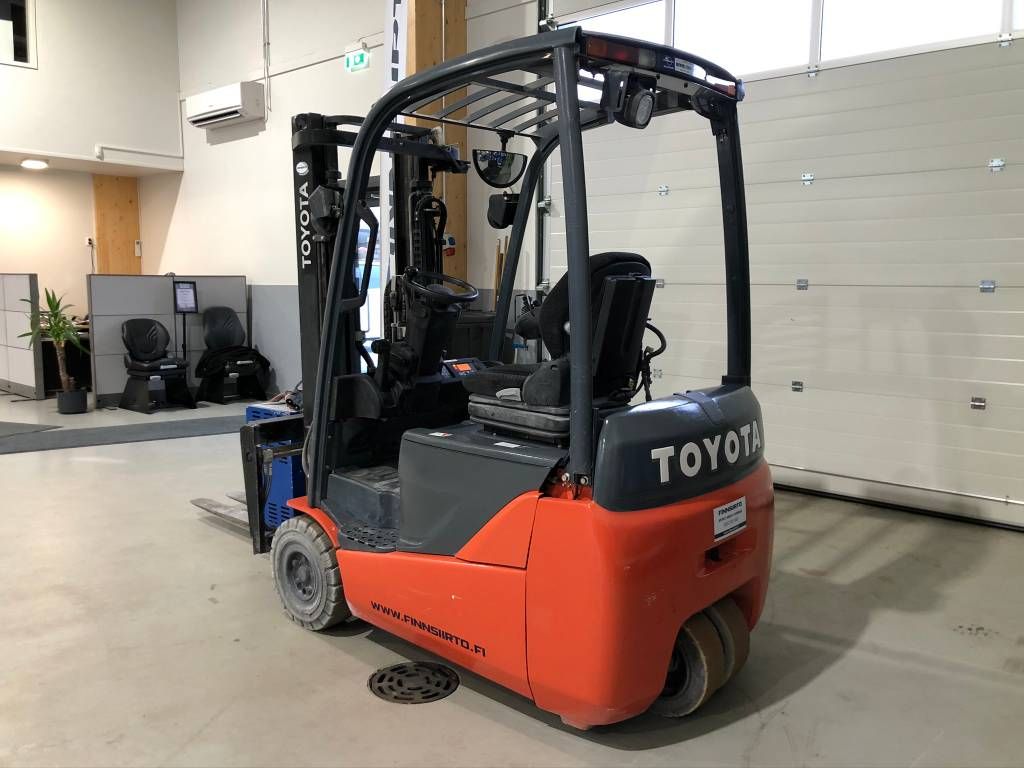 toyota-8fbekt18,8fbf9d58.jpg