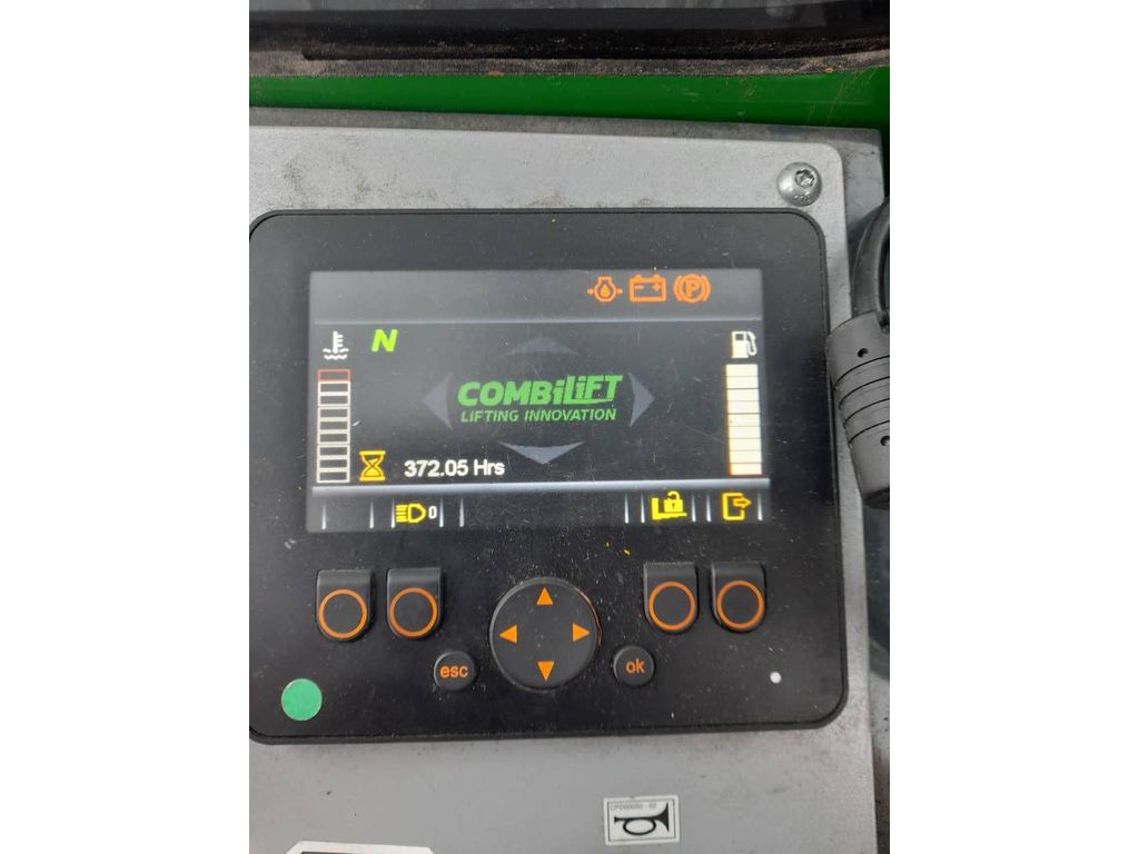 combilift-c-8000,351df0a8.jpg