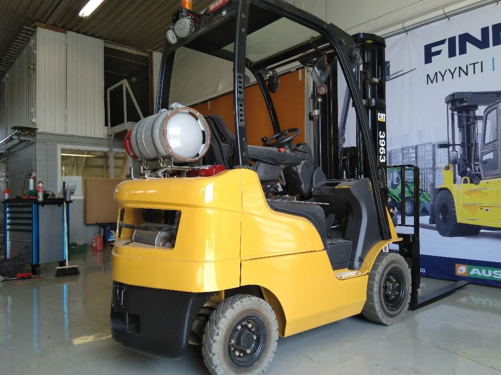 caterpillar-gp18n,1f3df874.jpg