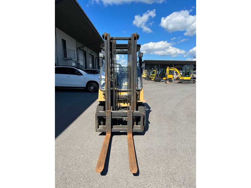 caterpillar-gp25,0fef65b5.jpg