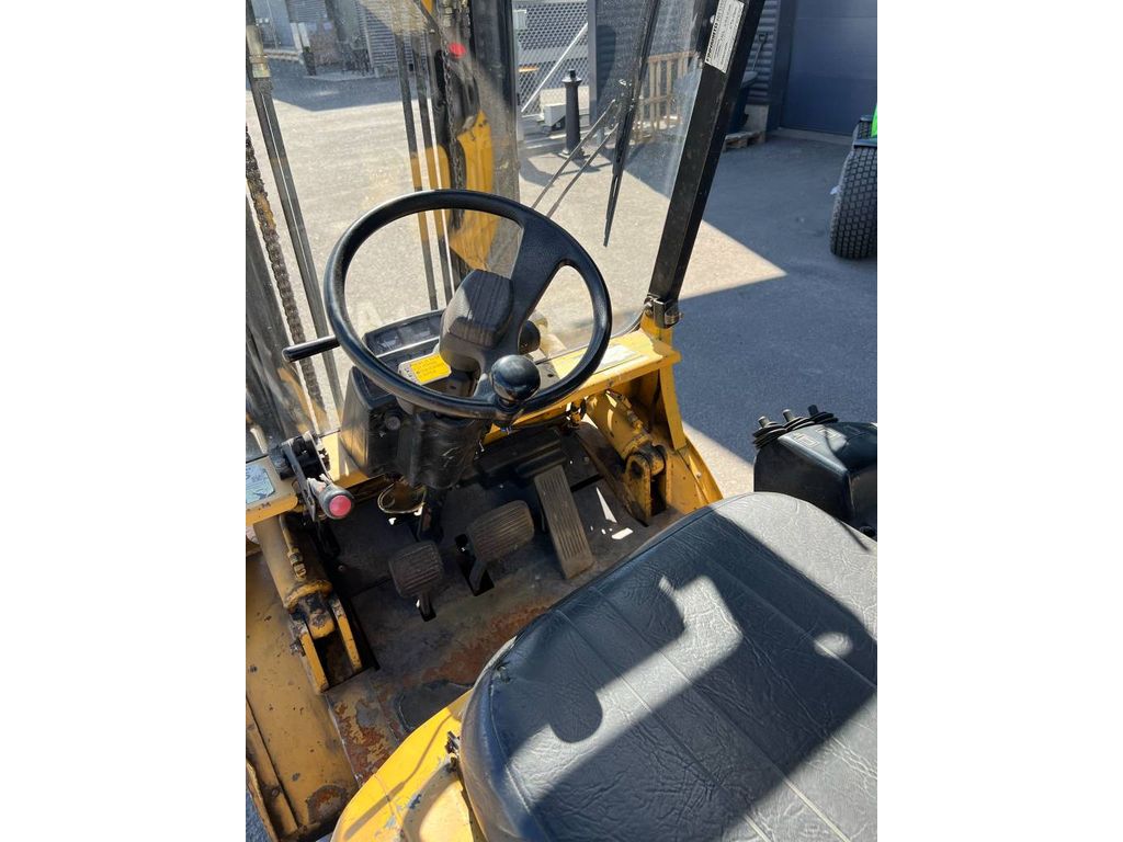 caterpillar-gp25,fb5bd24a.jpg