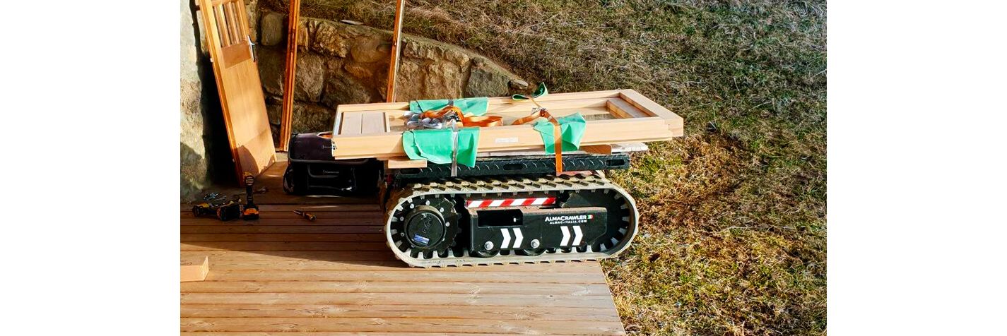 Alma Crawler Multi-Loader 1.5 FX ja ikkunaelementit.