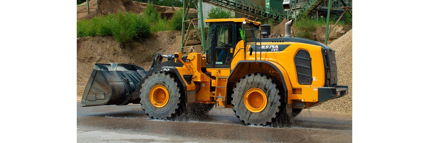 Pyöräkuormaaja Hyundai HL 975 A CVT