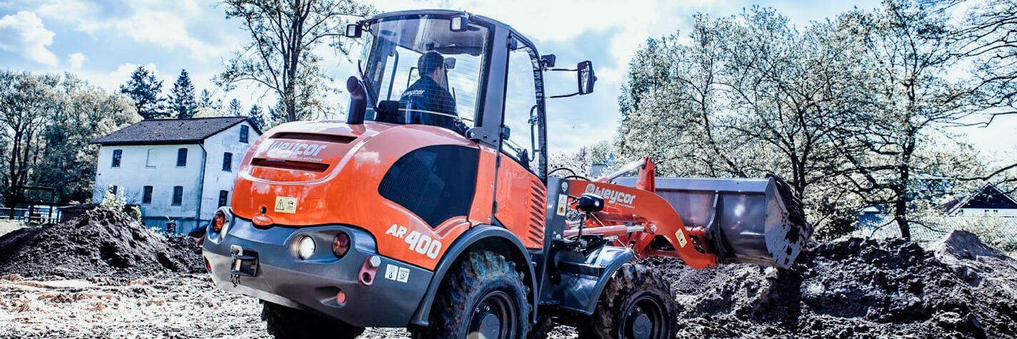 Pyöräkuormaaja Weycor AR400 takaprofiili