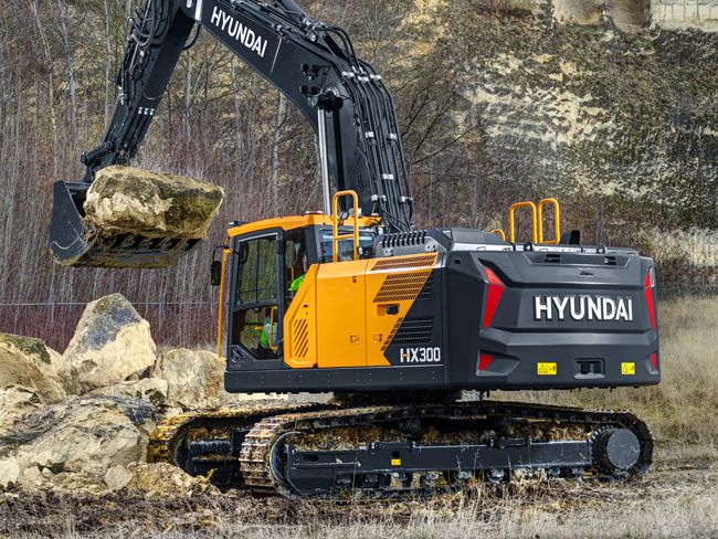 Telakaivinkone Hyundai HX 300